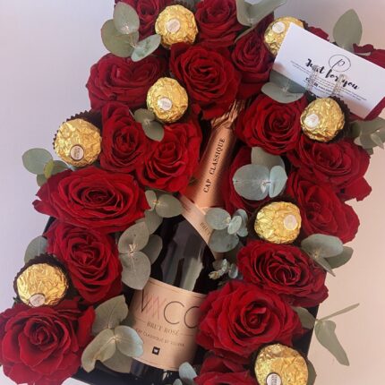 Sweet Bubbly Rose Bed
